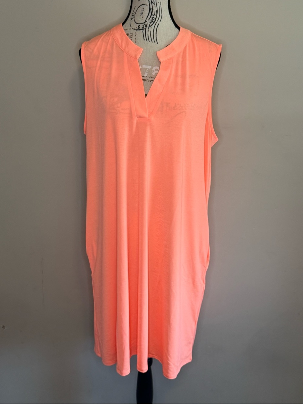 NWT - Dear Scarlett Sleeveless Notch-Neck Midi Dress in Coral-Sizes XL, 2XL, 3XL